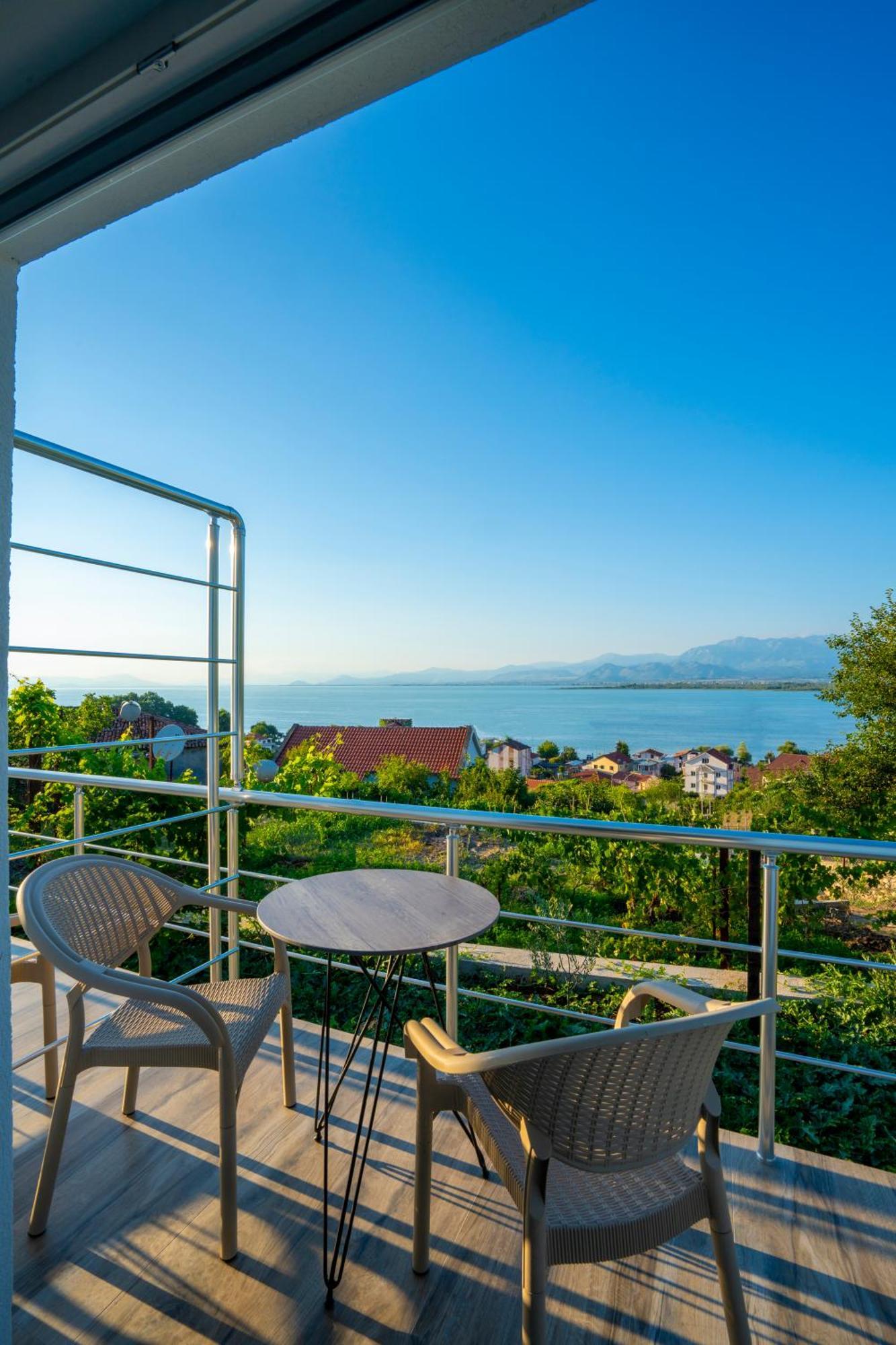 Vila Sela Shkodër Exterior foto