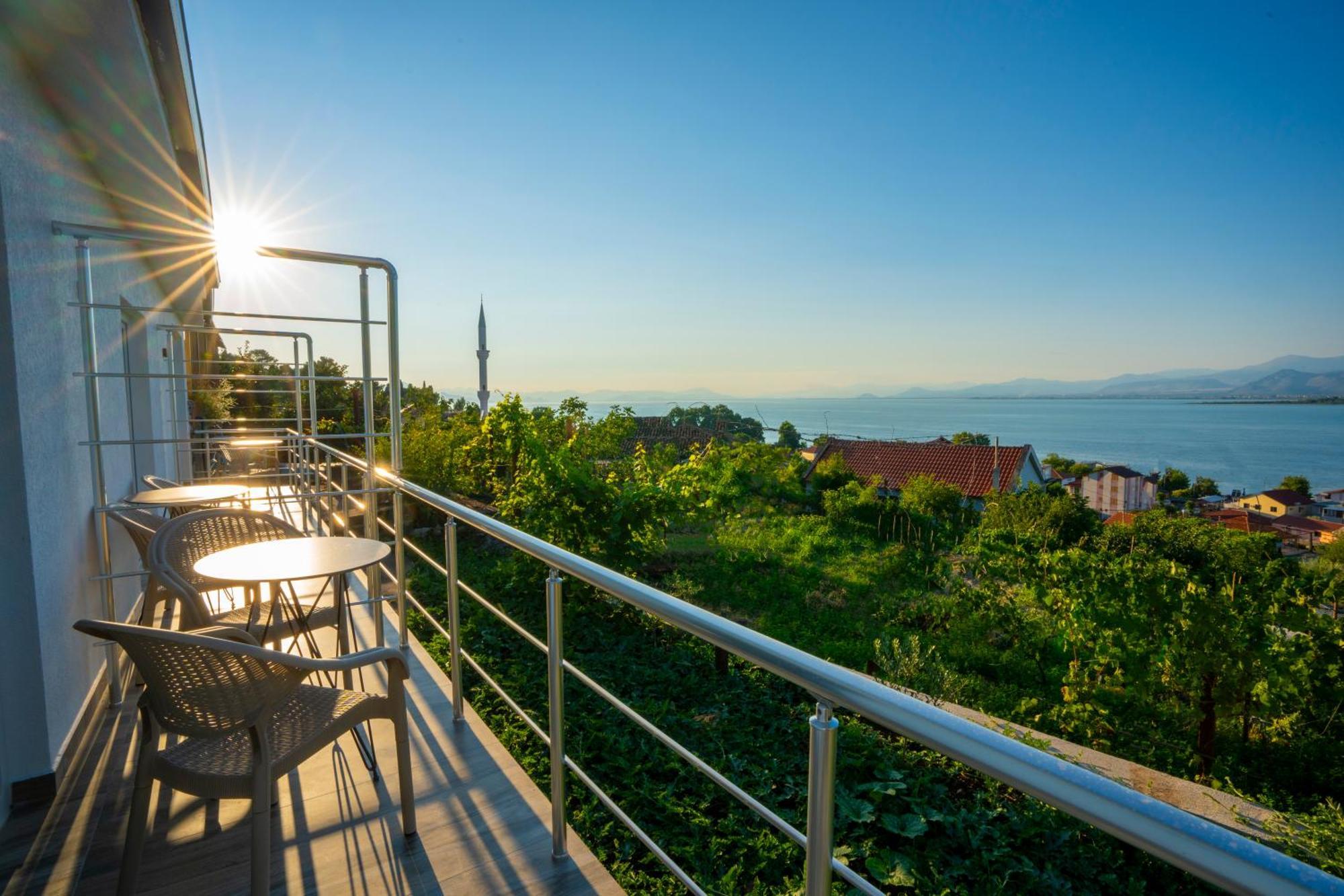 Vila Sela Shkodër Exterior foto